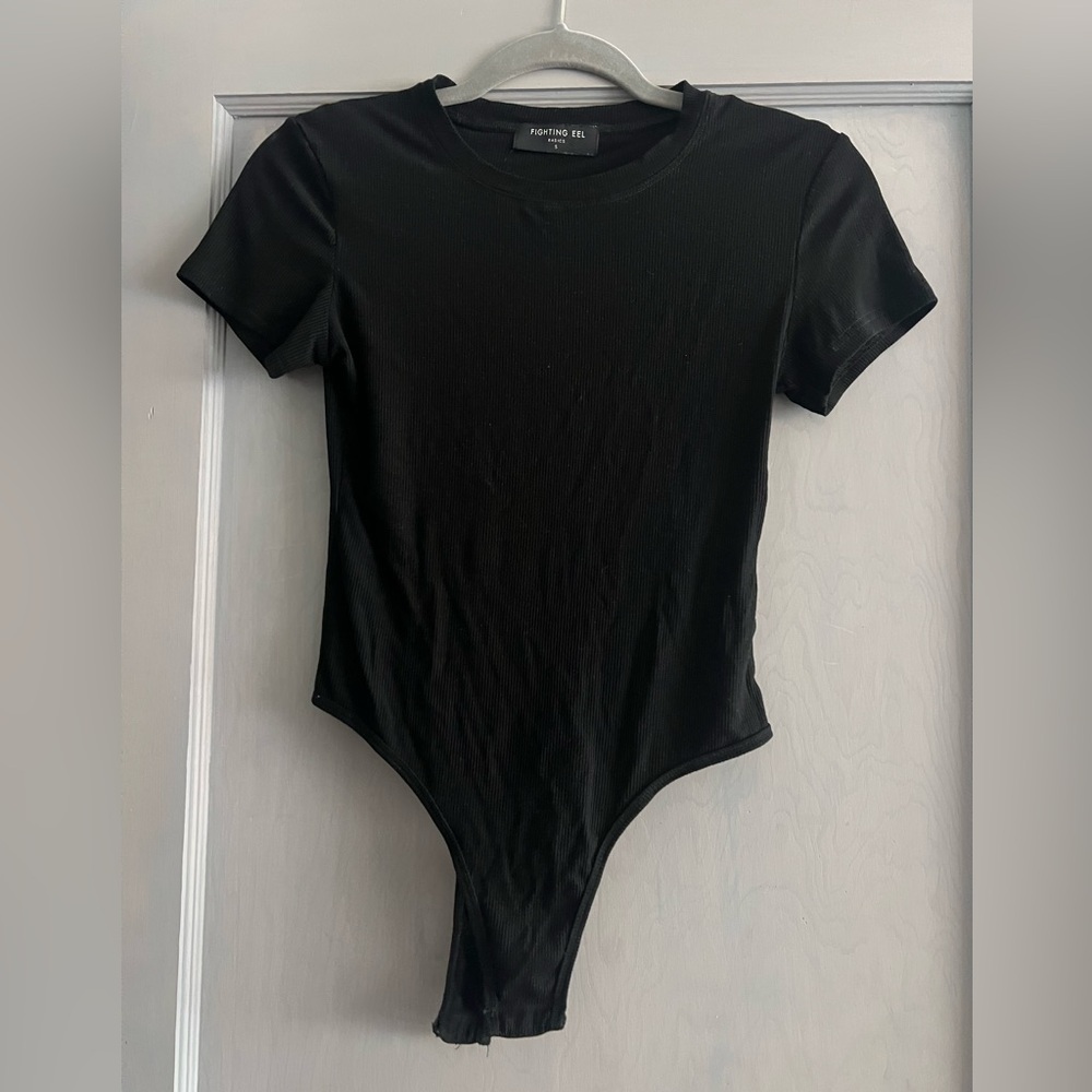 Fighting Eel black ribbed bodysuit top